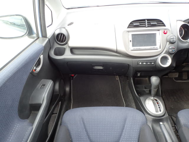 HONDA Fit thumbnail 33