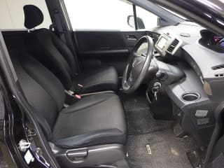 2011 HONDA Freed Spike
