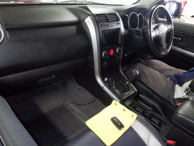 SUZUKI Escudo thumbnail 4
