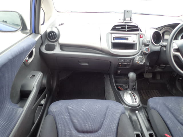 HONDA Fit thumbnail 33
