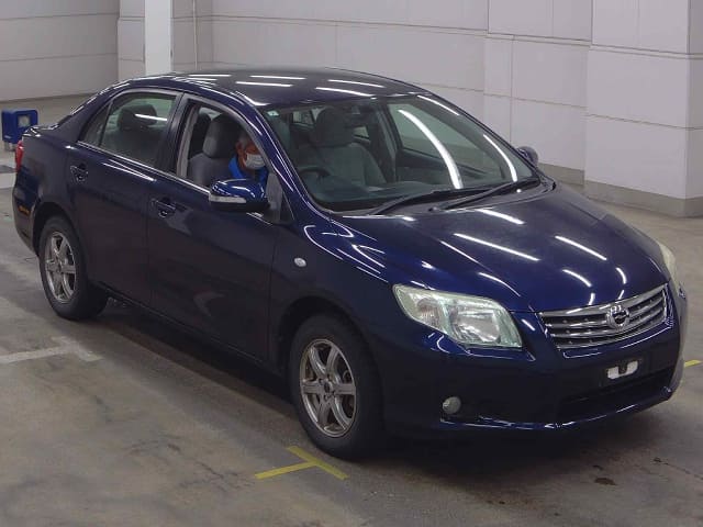 TOYOTA Corolla Axio thumbnail 5