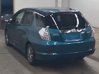 2011 HONDA Fit Shuttle Hybrid