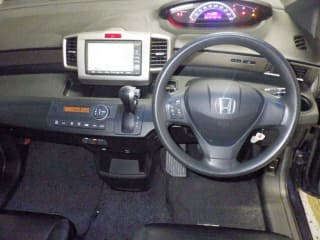 2010 HONDA Freed Spike