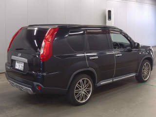 2011 NISSAN X-Trail