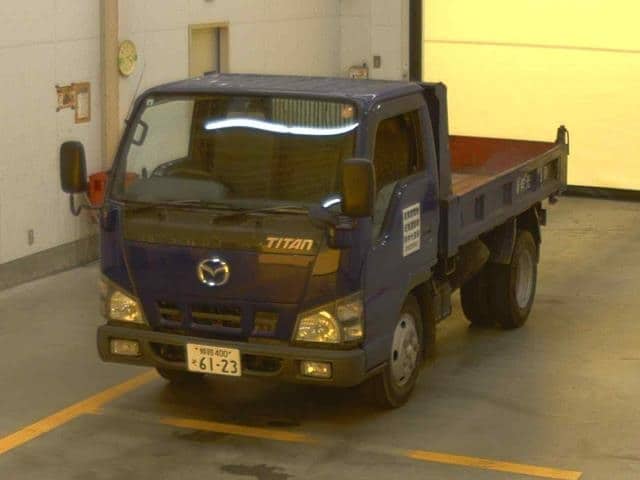 MAZDA Titan