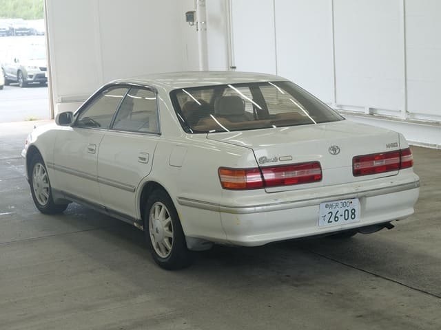 TOYOTA Mark II thumbnail 2
