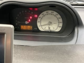 2002 TOYOTA IST