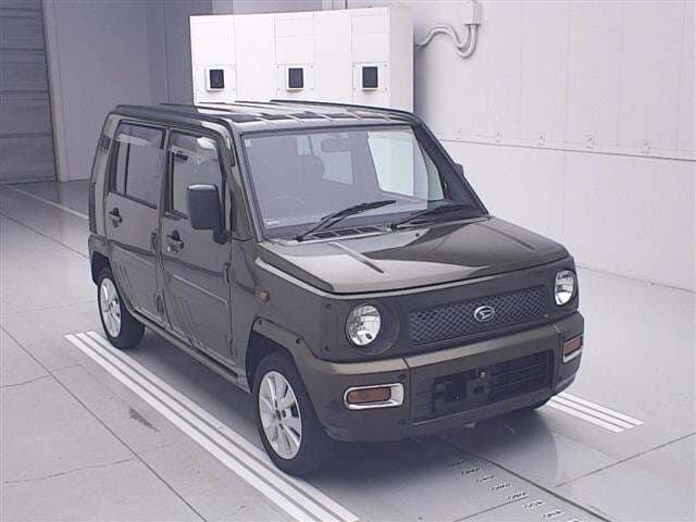 DAIHATSU Naked