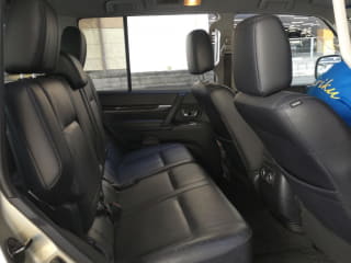 2010 MITSUBISHI Pajero