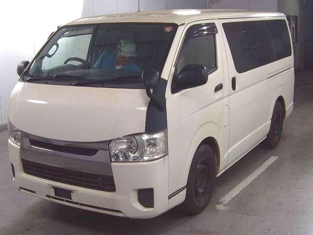 TOYOTA Hiace Van
