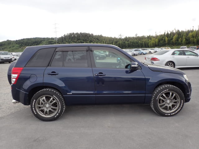 SUZUKI Escudo thumbnail 6