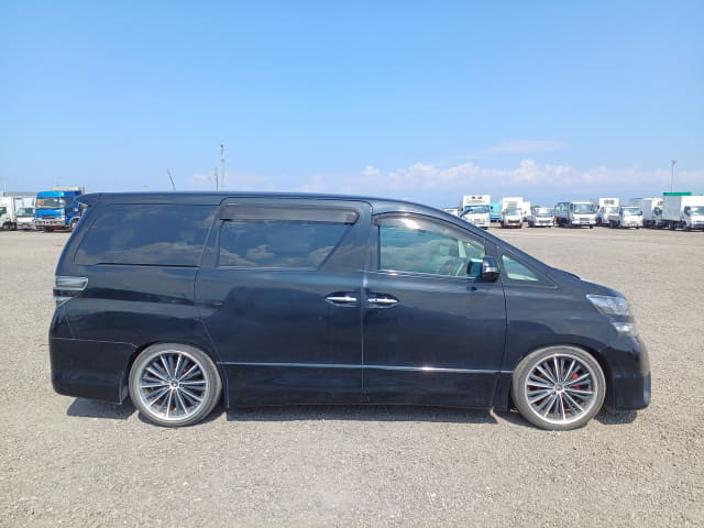 TOYOTA Vellfire thumbnail 6