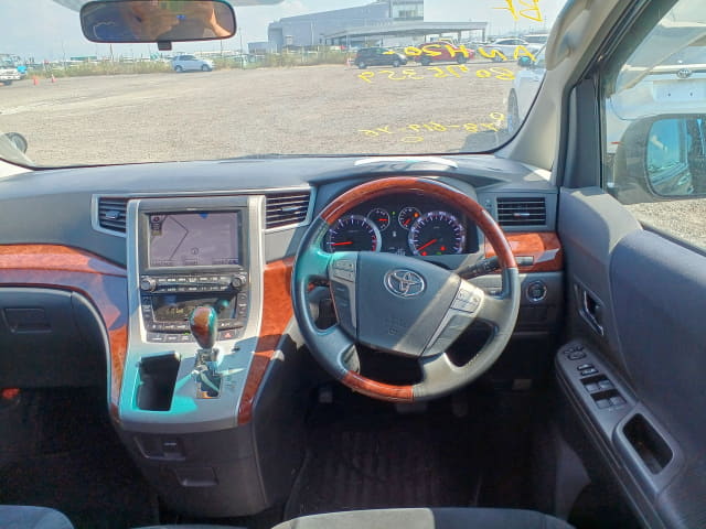 TOYOTA Vellfire thumbnail 34