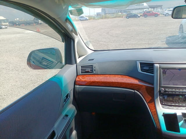 TOYOTA Vellfire thumbnail 35
