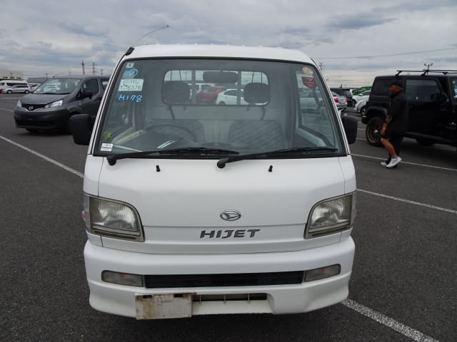 DAIHATSU Hijet Truck thumbnail 8
