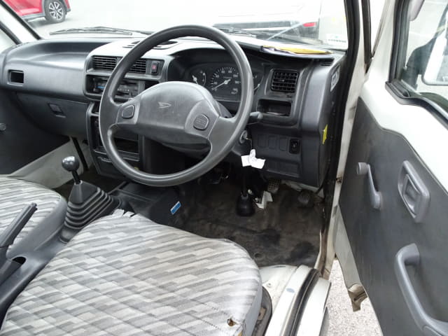 DAIHATSU Hijet Truck thumbnail 25