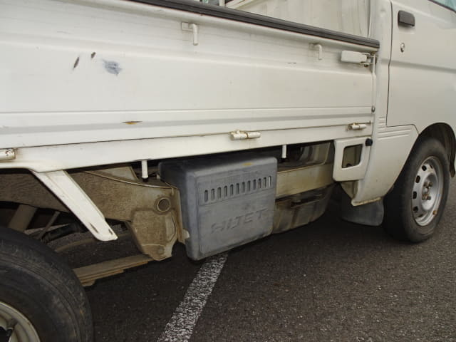DAIHATSU Hijet Truck thumbnail 51