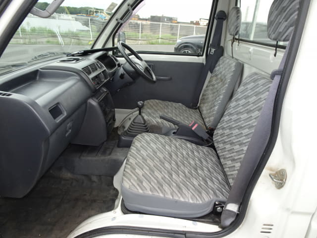 DAIHATSU Hijet Truck thumbnail 18