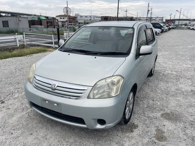 TOYOTA Raum