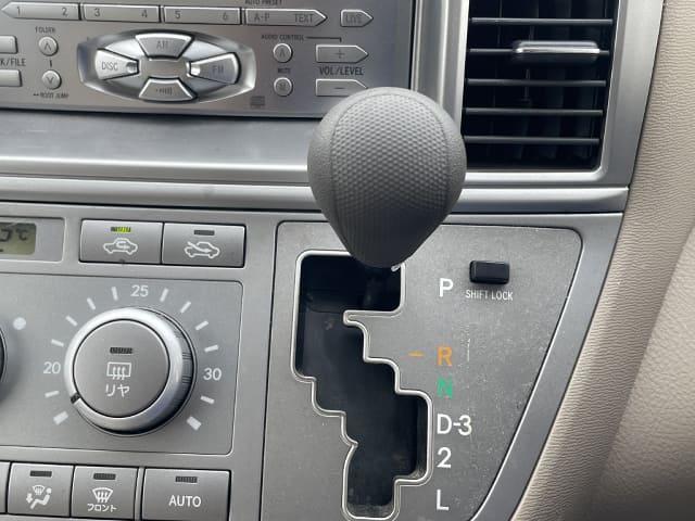 TOYOTA Raum thumbnail 39