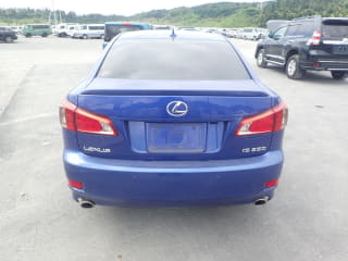 2011 LEXUS IS