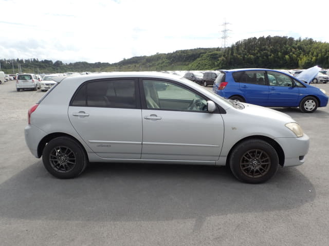 TOYOTA Corolla Runx thumbnail 6