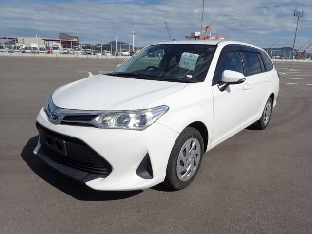 TOYOTA Corolla Fielder