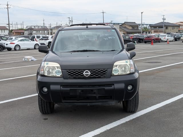 NISSAN X-Trail thumbnail 8