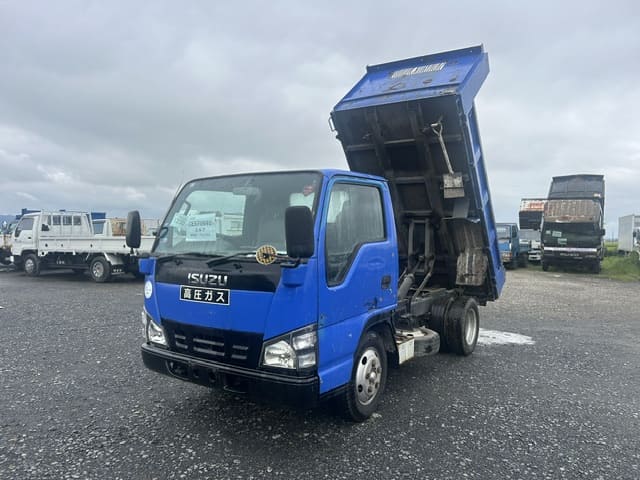 ISUZU Elf Truck
