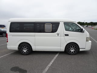 2009 TOYOTA Hiace Van
