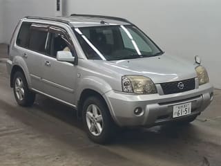 2004 NISSAN X-Trail