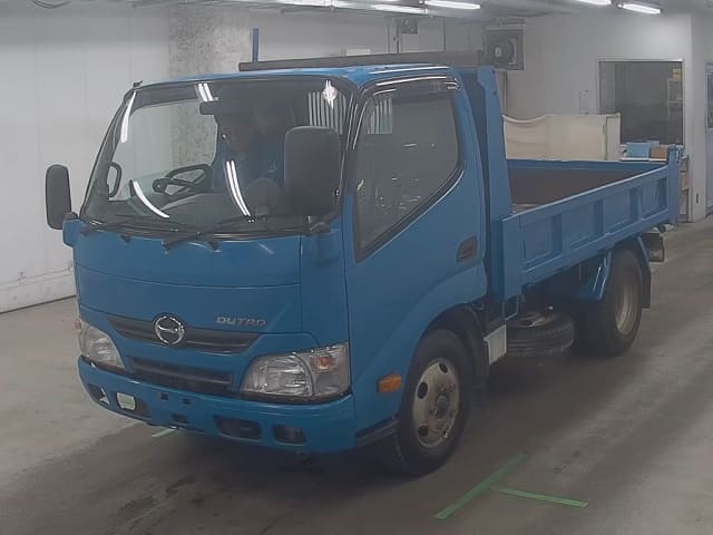 HINO Dutro.