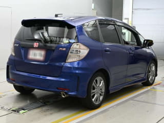 2011 HONDA Fit