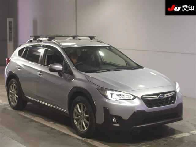 SUBARU XV Hybrid.