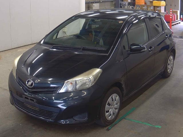 TOYOTA Vitz