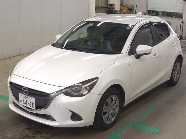 MAZDA Demio