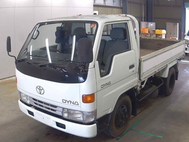 TOYOTA Dyna Truck