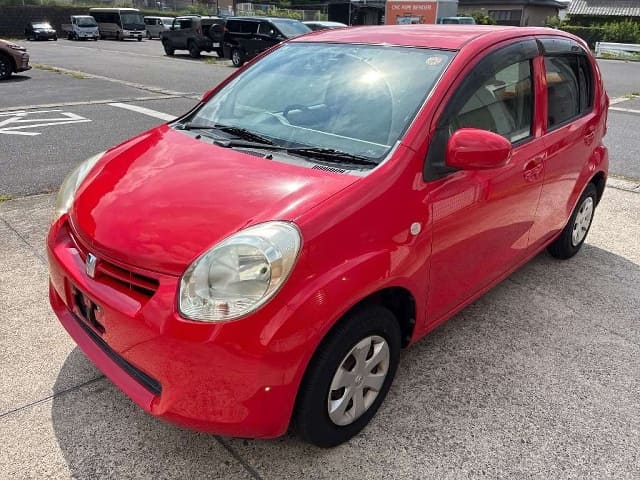 TOYOTA Passo.