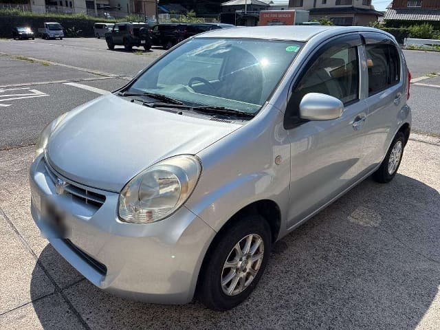 TOYOTA Passo