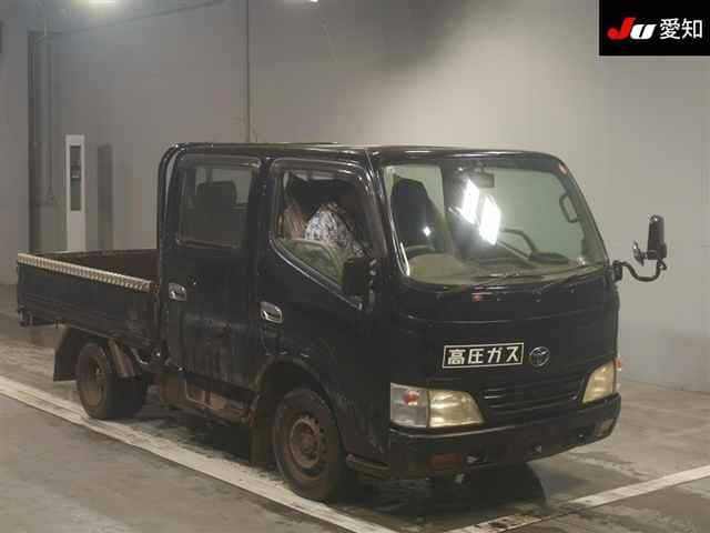 TOYOTA Dyna Truck