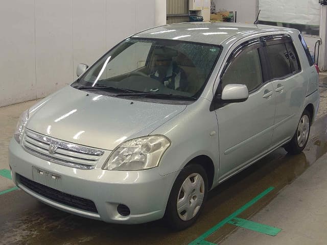 TOYOTA Raum