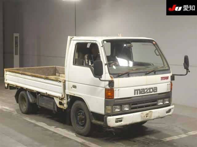 MAZDA Titan